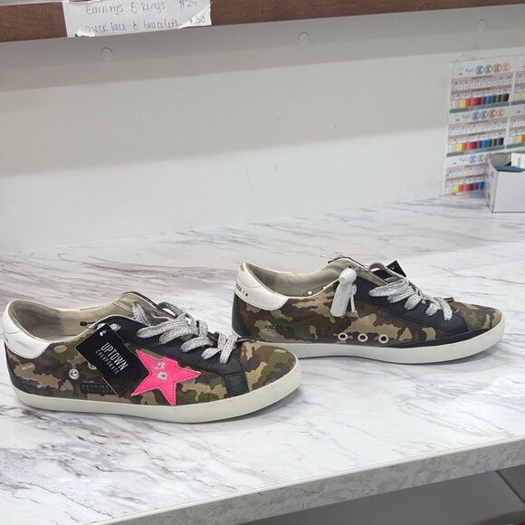 Golden Goose Camo Sneakers with Pink Star - Picture 2 of 9